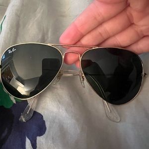 Ray ban aviator sunglasses